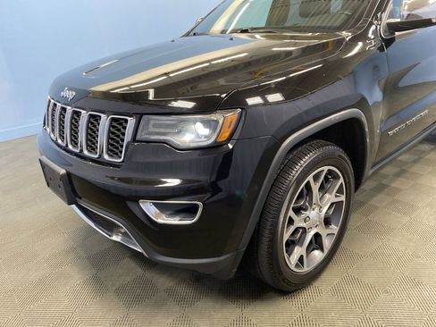 Used 2019 Jeep Grand Cherokee Limited w/ Luxury Group II image 53