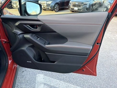 Certified 2024 Subaru Crosstrek 2.5i Limited w/ Crosstrek Mirror Package image 18