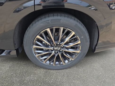 Certified 2025 INFINITI QX80 Autograph AWD/4WD image 31