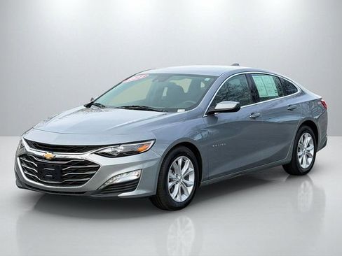 Used 2024 Chevrolet Malibu LT image 3