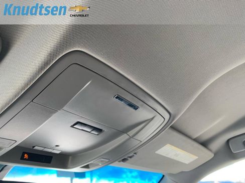 Used 2017 GMC Sierra 1500 SLE image 25