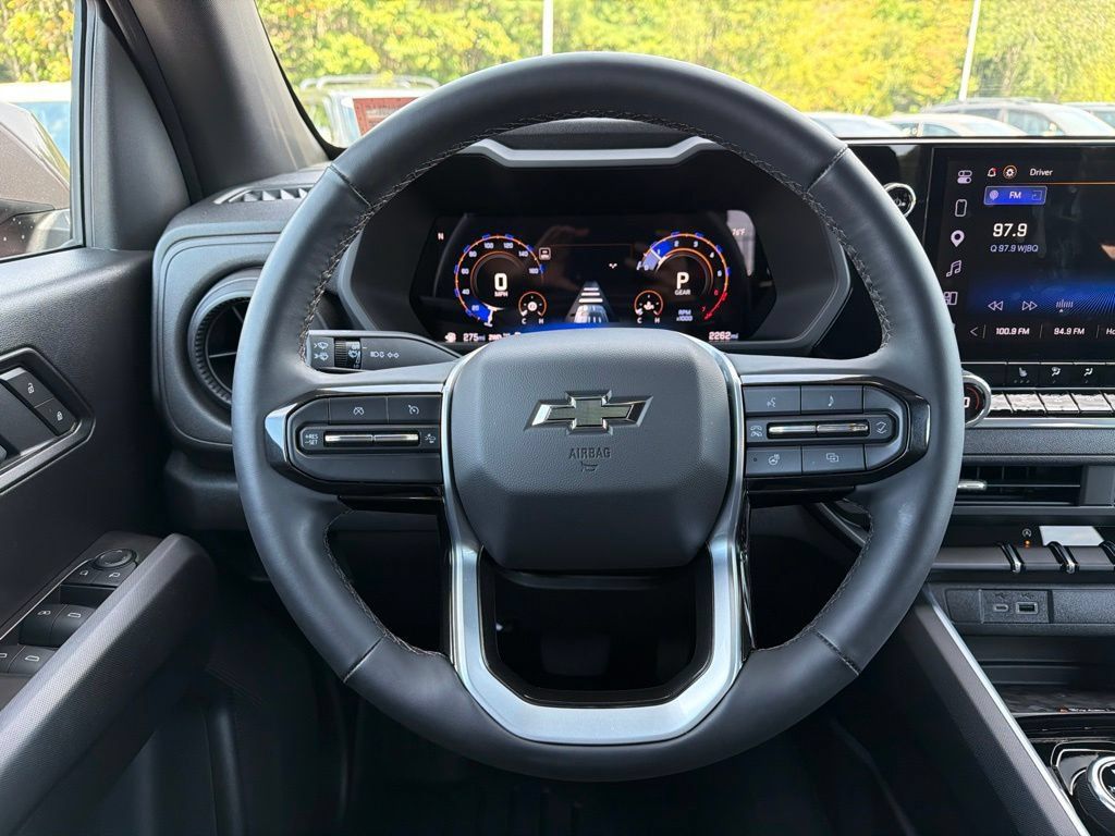 Certified 2025 Chevrolet Colorado Trail Boss AWD/4WD image 12
