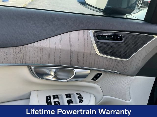 Certified 2024 Volvo XC90 B6 Plus w/ Protection Package Premier AWD/4WD image 11