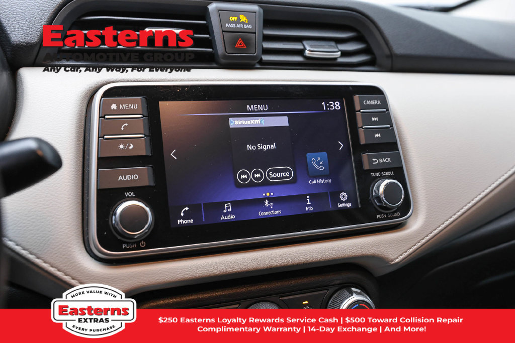 Used 2022 Nissan Versa SV FWD image 20