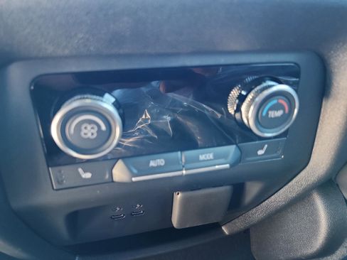 New 2026 Buick Enclave Avenir w/ Super Cruise Package image 10