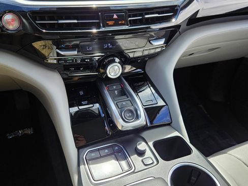 Used 2024 Acura MDX FWD w/ Technology Package image 37