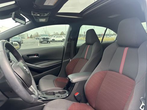 Certified 2024 Toyota Corolla SE w/ SE Premium Package image 24