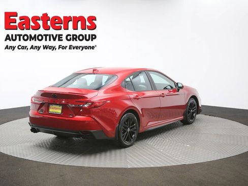 Used 2025 Toyota Camry SE w/ Convenience Package AWD/4WD image 40