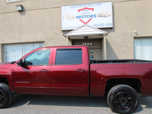 Used 2017 Chevrolet Silverado 1500 LT w/ All Star Edition AWD/4WD image 5