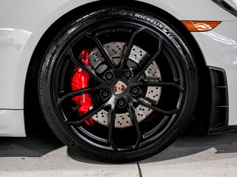 Used 2022 Porsche 718 Boxster Spyder image 46