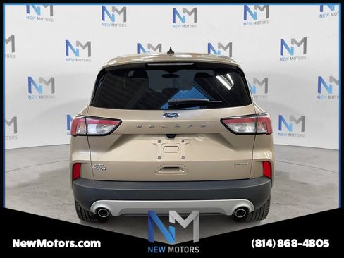 Used 2021 Ford Escape SE AWD/4WD image 4