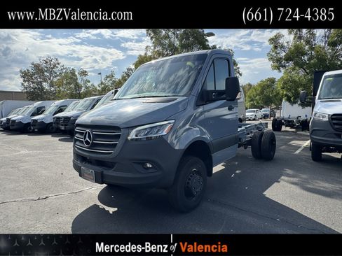 New 2024 Mercedes-Benz Sprinter 3500 image 1