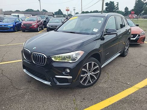 Used 2017 BMW X1 xDrive28i AWD/4WD image 1