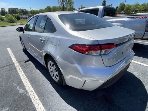 Used 2026 Toyota Corolla LE image 9