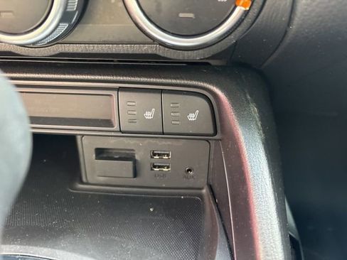 Used 2018 FIAT 124 Spider Abarth w/ Navigation & Sound Group image 30