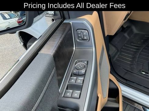 Used 2021 Ford F150 Lariat w/ Equipment Group 502A High AWD/4WD image 8