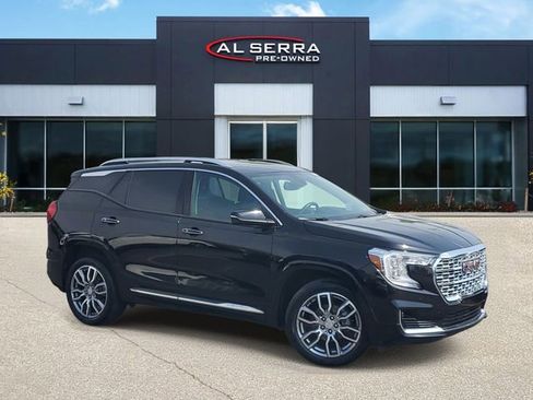 Certified 2022 GMC Terrain Denali w/ Denali Premium Package AWD/4WD image 1