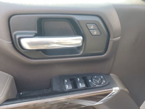 Used 2019 Chevrolet Silverado 1500 LT w/ All-Star Edition image 18