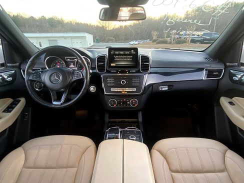 Used 2018 Mercedes-Benz GLS 450 GLS 450 image 16