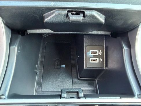 Used 2019 Ford Edge SEL w/ Equipment Group 201A AWD/4WD image 26