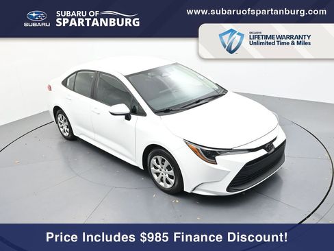 Used 2024 Toyota Corolla LE image 16