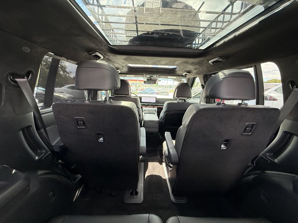 Used 2025 Hyundai Santa Fe Calligraphy FWD image 36