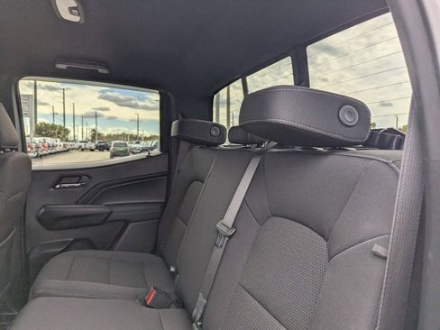 Used 2024 GMC Canyon Elevation w/ Convenience Package image 16