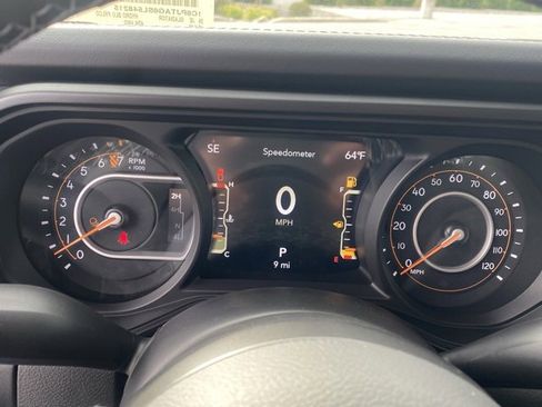 New 2025 Jeep Gladiator Sport image 19