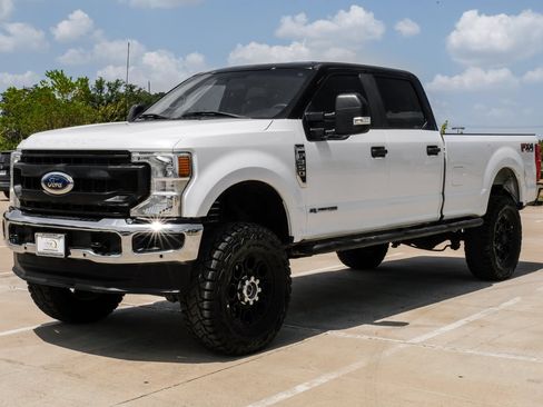 Used 2022 Ford F350 XL w/ Power Equipment Group AWD/4WD image 6