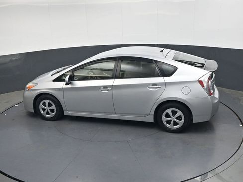 Used 2015 Toyota Prius Two image 20