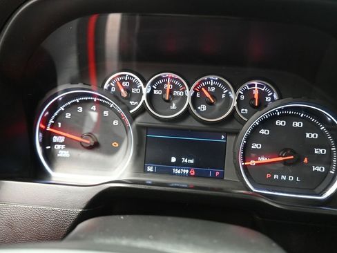 Used 2020 Chevrolet Silverado 1500 LT w/ Texas Edition image 11