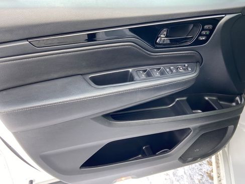 Used 2023 Honda Odyssey Elite image 11