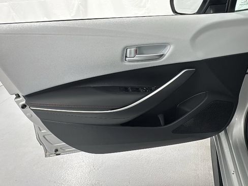 Used 2023 Toyota Corolla SE w/ Carpet Mat Package (TMS) image 16