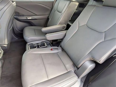 Used 2024 Lexus TX 500h AWD w/ Technology Package image 29