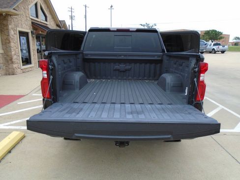 Used 2022 Chevrolet Silverado 1500 RST AWD/4WD image 21