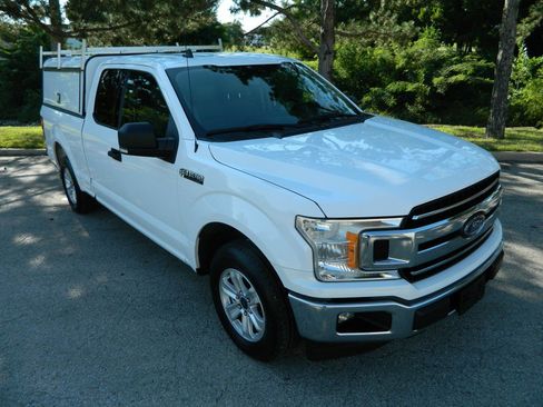 Used 2020 Ford F150 XLT w/ Equipment Group 301A Mid RWD image 3
