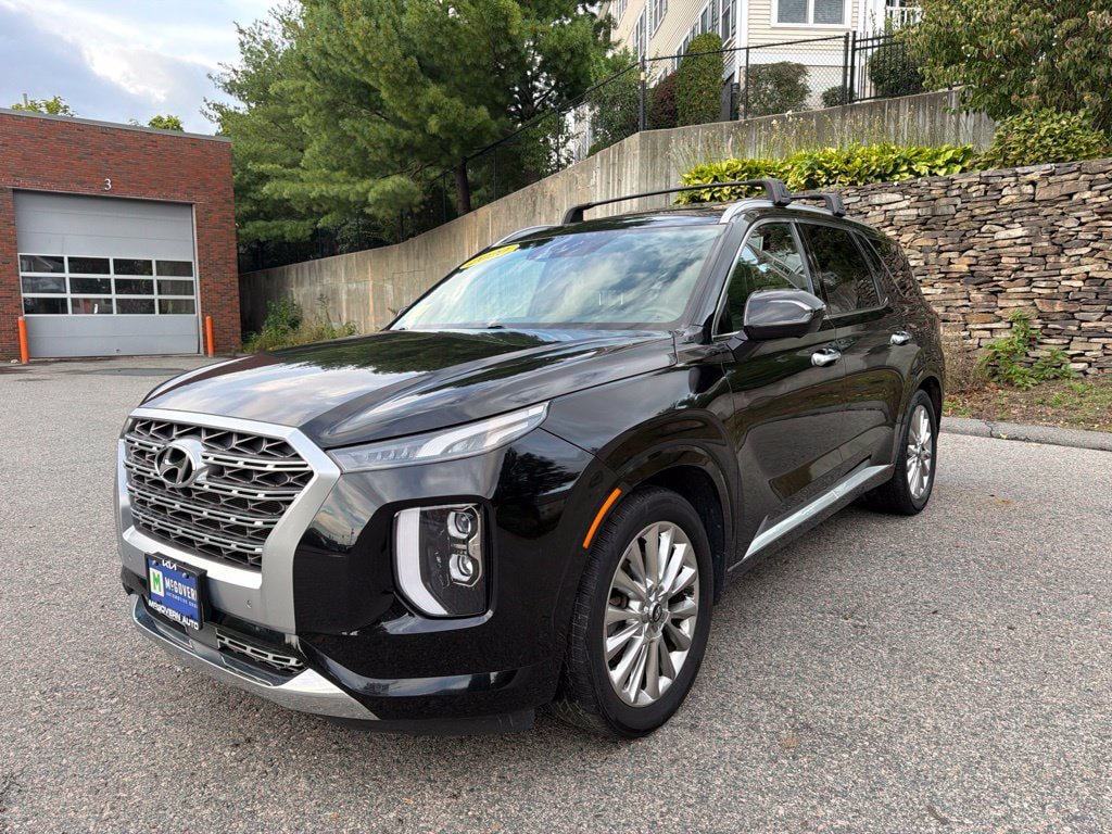 Used 2020 Hyundai Palisade Limited w/ Winter Weather Package AWD/4WD image 3