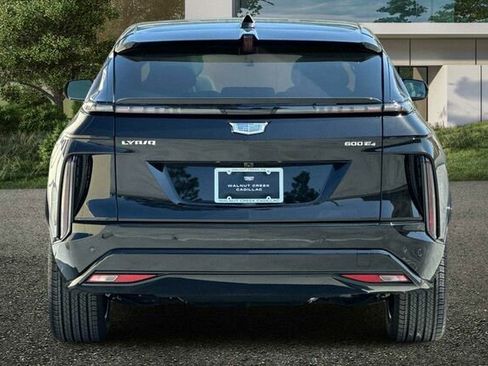 New 2025 Cadillac Lyriq Sport image 5