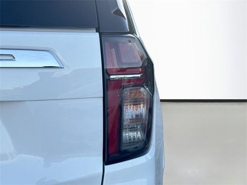 Used 2023 Chevrolet Tahoe Premier image 10