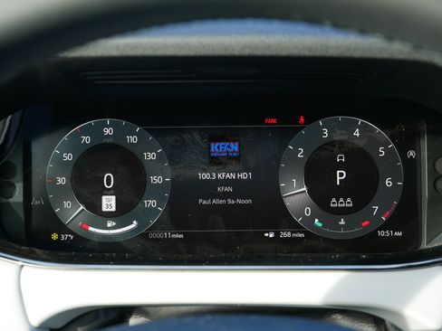 New 2026 Land Rover Range Rover Evoque Dynamic SE image 9