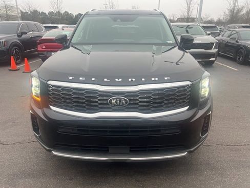 Used 2021 Kia Telluride EX w/ EX Premium Package image 2