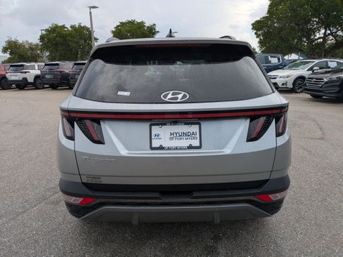 Used 2022 Hyundai Tucson Limited FWD image 6