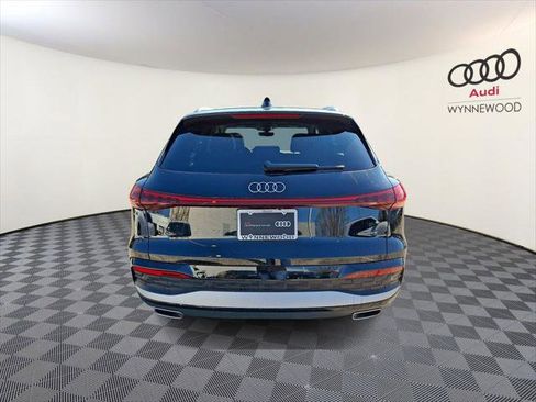 Certified 2025 Audi Q5 Premium w/ Premium Plus AWD/4WD image 5