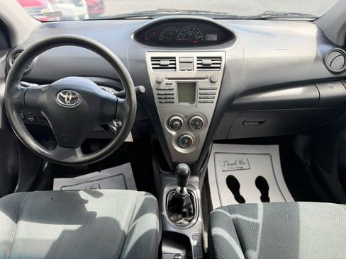 Used 2009 Toyota Yaris Sedan FWD image 11