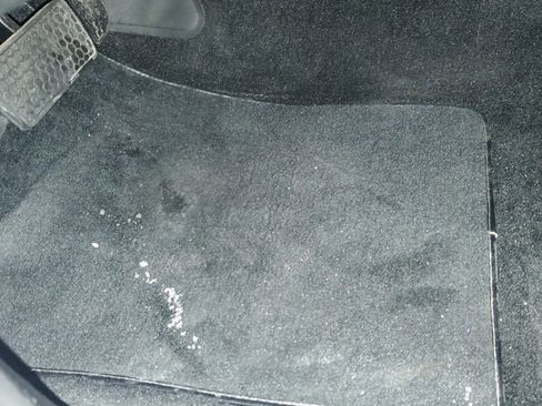 Used 1991 Pontiac Firebird Base image 14