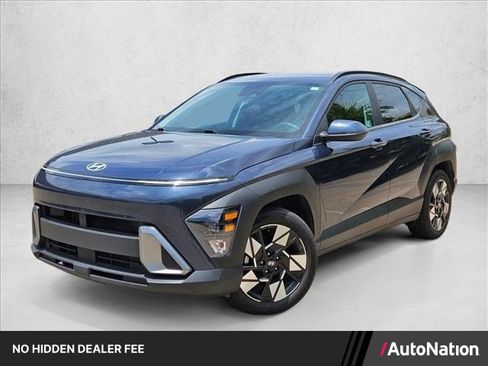 Used 2025 Hyundai Kona SEL FWD image 1