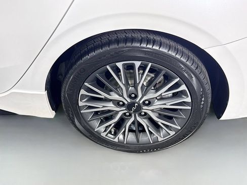 Used 2022 Kia Forte GT-Line w/ GT-Line Premium Package FWD image 34