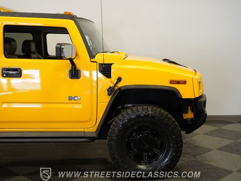 Used 2004 HUMMER H2 w/ Preferred Equipment Group AWD/4WD image 33