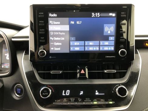 Used 2022 Toyota Corolla SE image 20