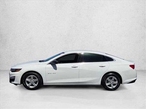 Used 2023 Chevrolet Malibu LS image 9